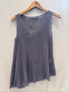 InCashmere Lightweight Lavender Knit Tank Top, Asymmetrical Hem, Size Medium